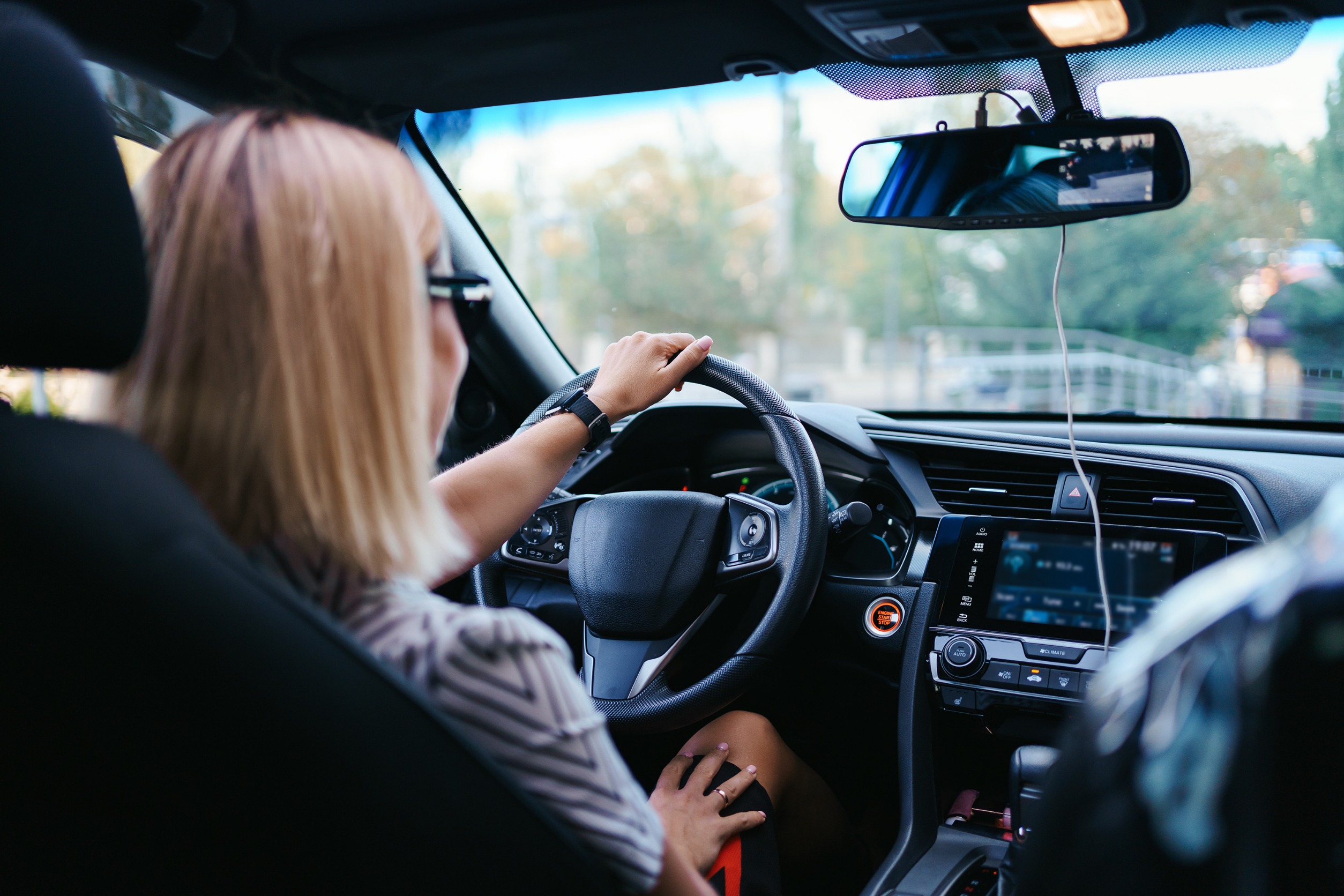 EN EL 2022 MÁS DEL 11% DE LOS HOGARES PERUANOS TUVO UN AUTOMÓVIL