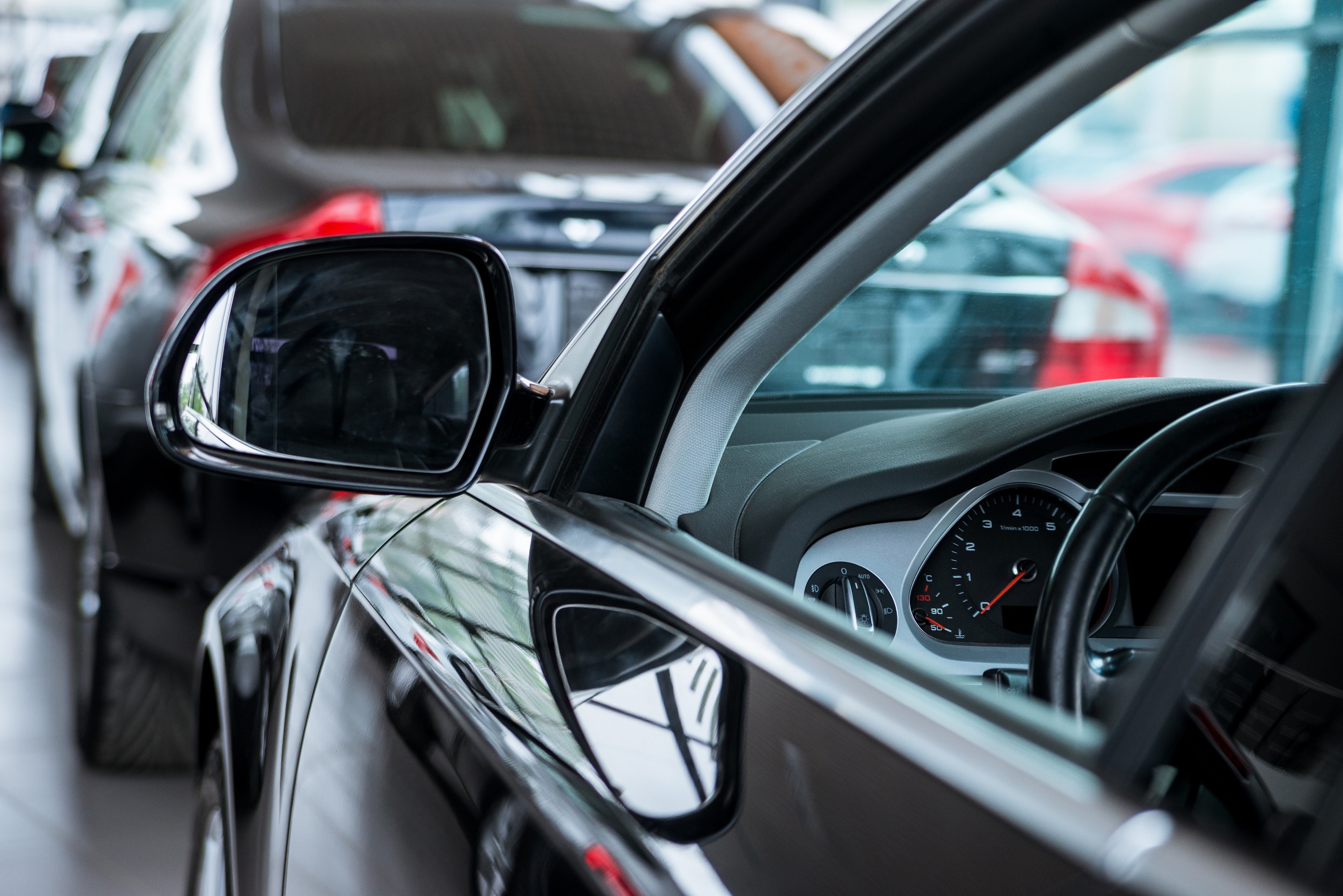 VENTA DE VEHÍCULOS NUEVOS MUESTRAN RESULTADOS NEGATIVOS EN SETIEMBRE