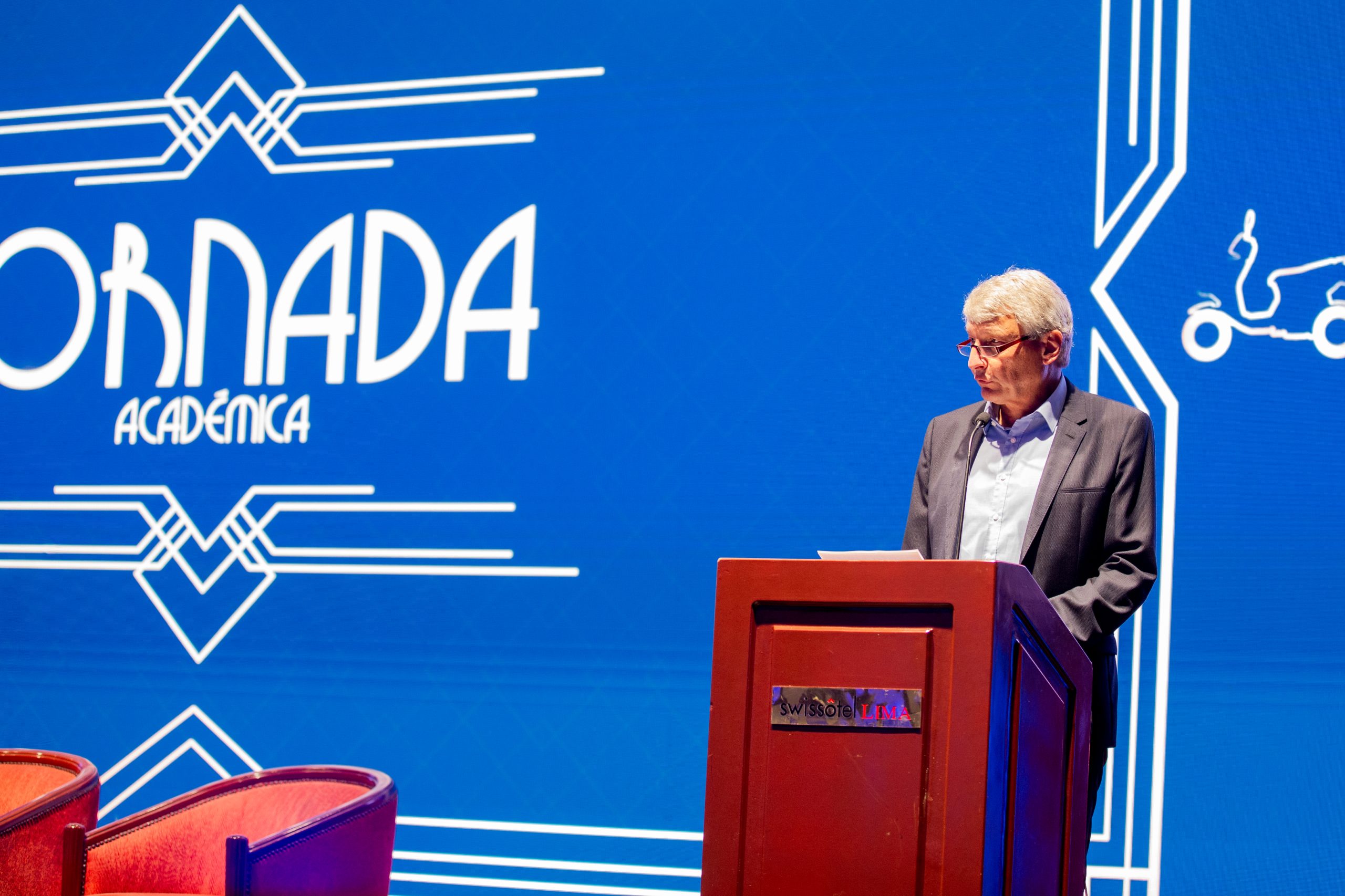 AAP: A PESAR DE LA CRISIS ECONÓMICA Y POLÍTICA EL SECTOR AUTOMOTOR APUESTA POR EL PAÍS