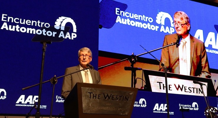 IMPULSAMOS LA SOSTENIBILIDAD Y MODERNIZACIÓN DEL TRANSPORTE EN PERÚ